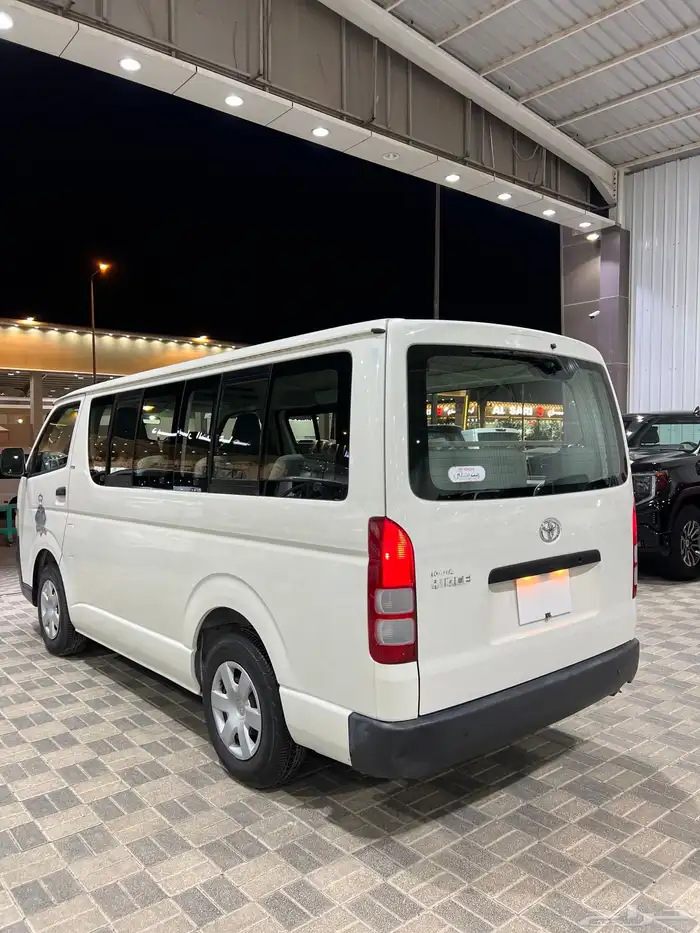 للبيع تويوتا هايس موديل 2007 بنزين (شبه أصفار) مخزن 3