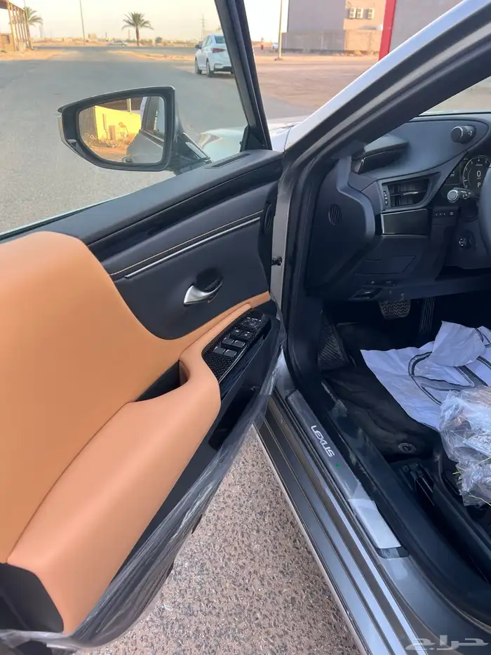 لكزس 350 اصفار 17