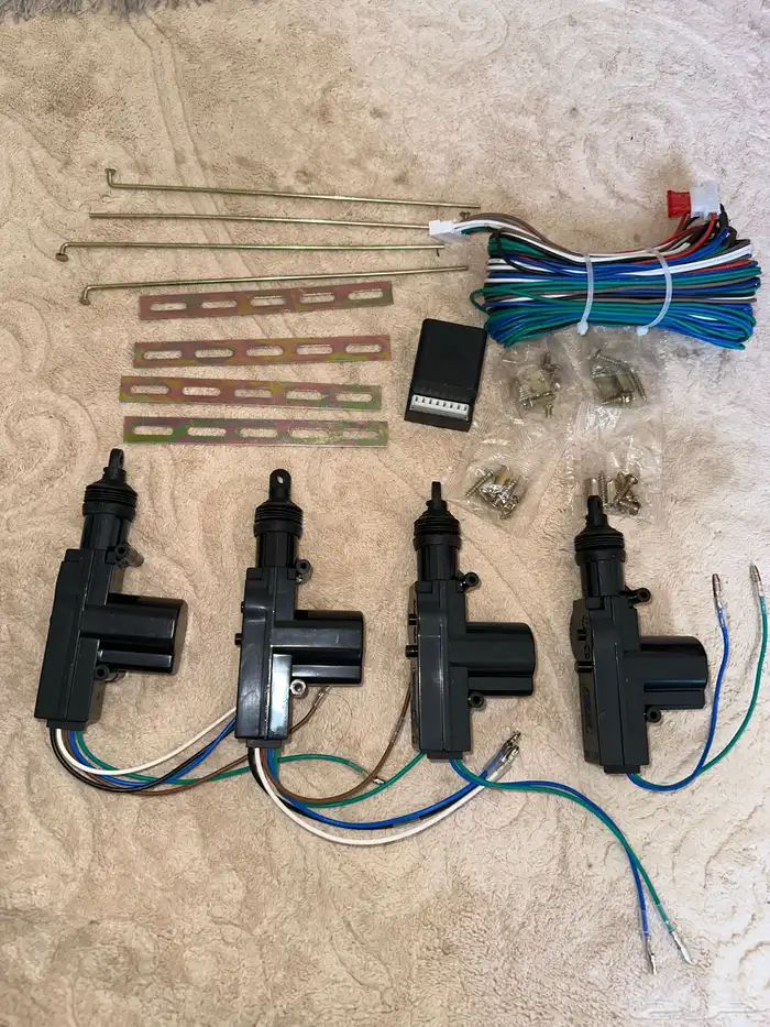 يركب على جميع اسيارات 2