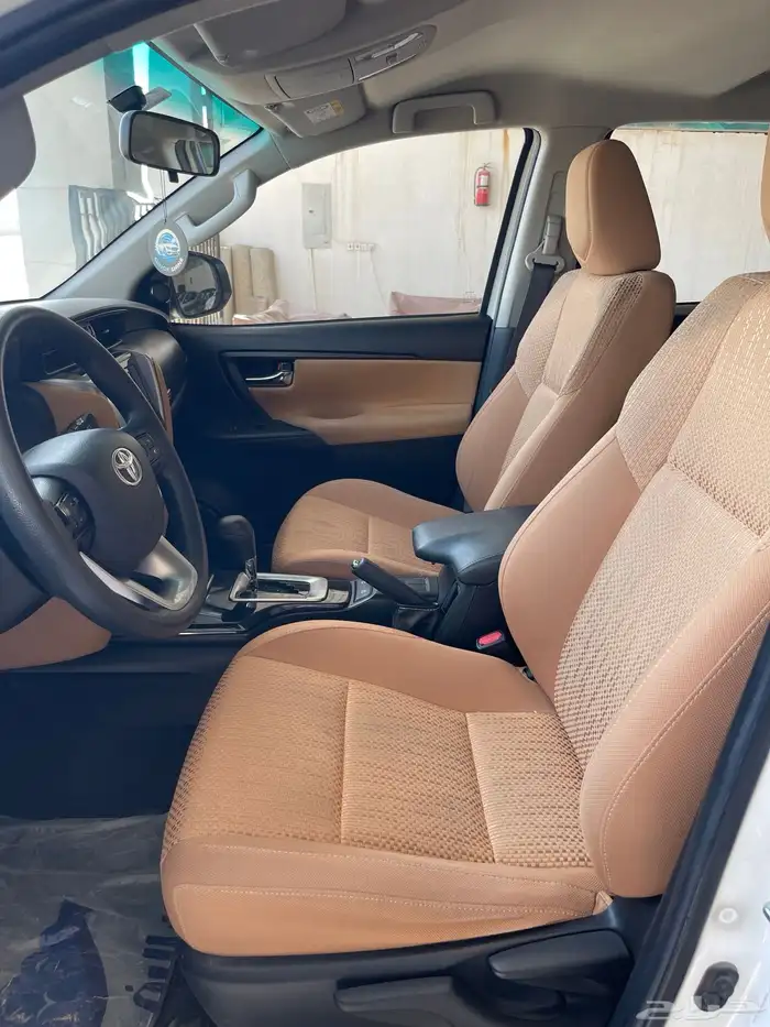 للبيع فورتشنرV4 2022(دبل) 5