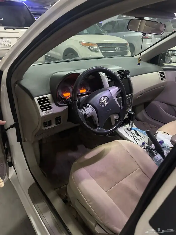 للبيع كورلا 2011 10