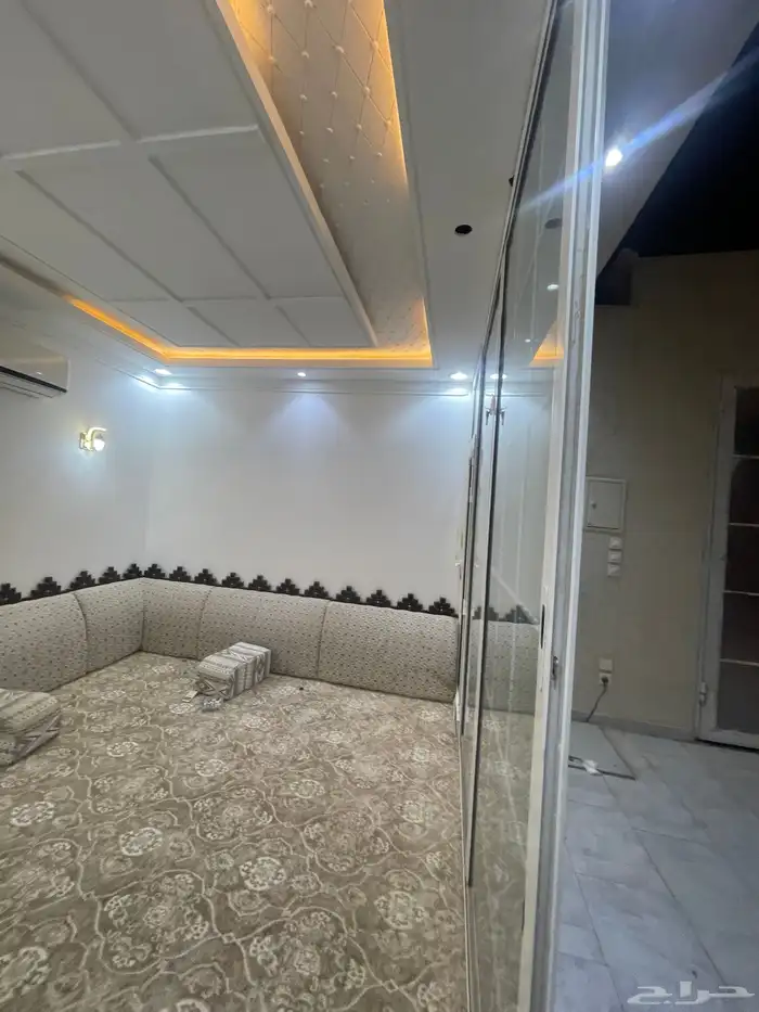 فيلا زاويه بحي المهدية 6