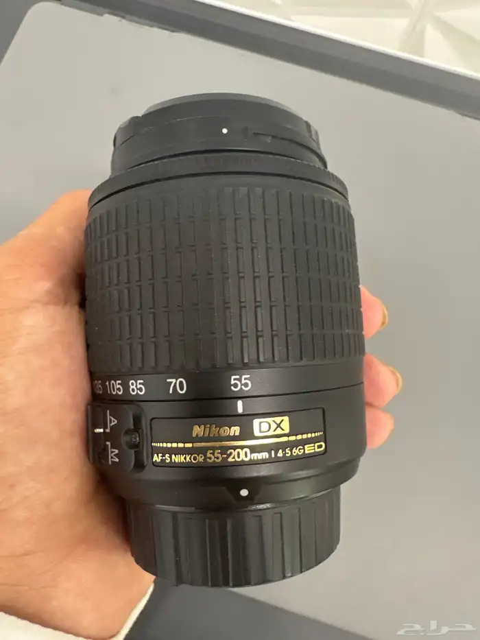 عدسة نيكون 55-200 3