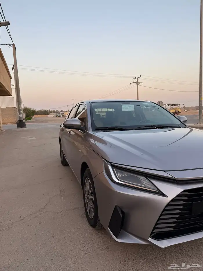 للبيع يارس 2023 2