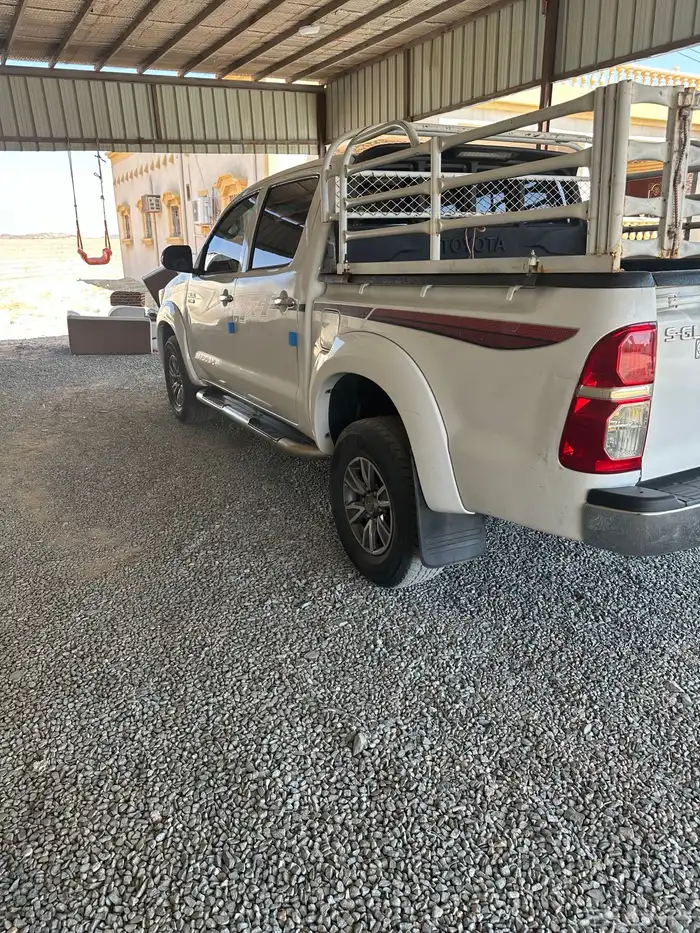 هايلوكس 14سعودي للبيع 6