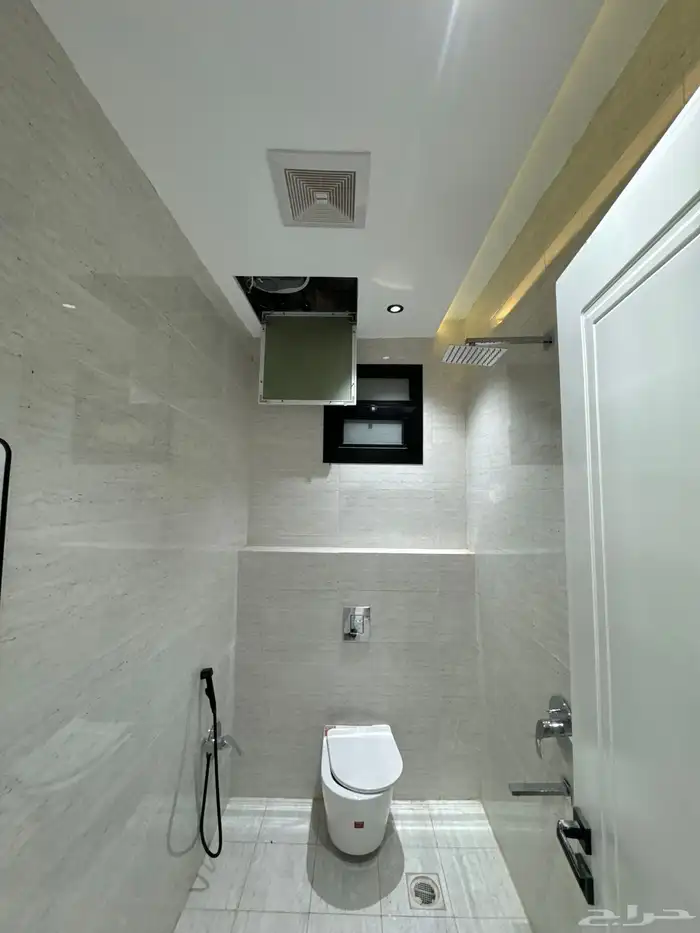 شقة في عماره سكنيه لإيجار 6