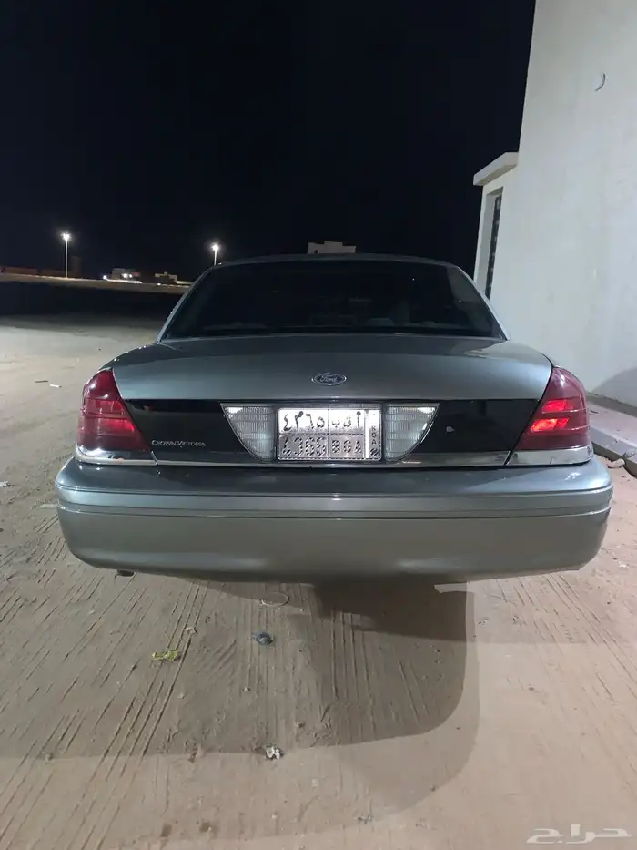 فورد كراون فكتوريا 2006 5