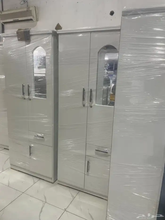 190 90دولاب بابين سرير مراتب 15سنتي 7