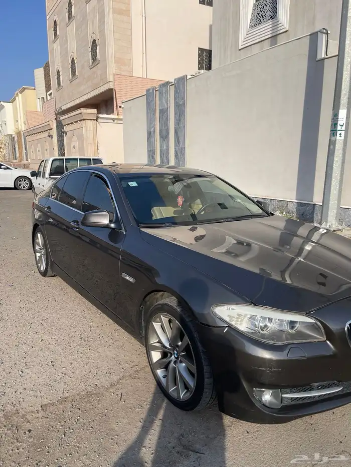 بي ام دبليو الفئة الخامسة i535 1