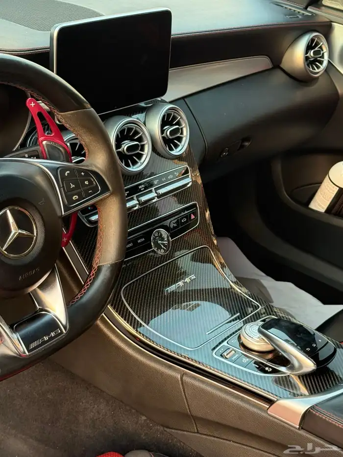 مرسيدس c63 الممشى قليل 2016 25
