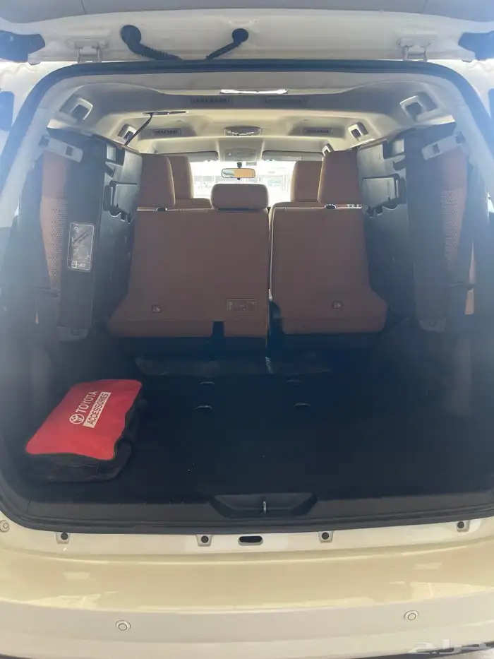 للبيع فورتشنرV4 2022(دبل) 8