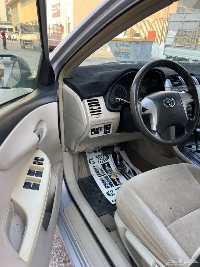 تويوتا كورولا موديل 2013 نظيف 21