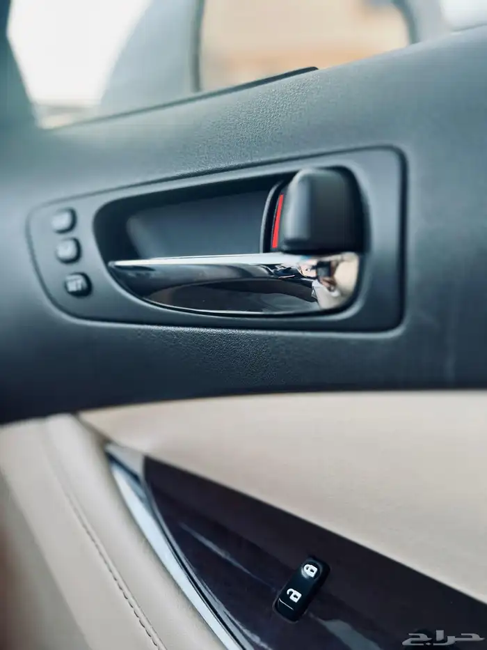 البيع لكزس es350 2012 فل كامل 12