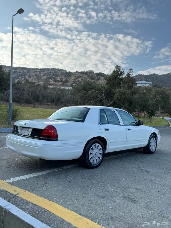 فورد فكتوريا 5