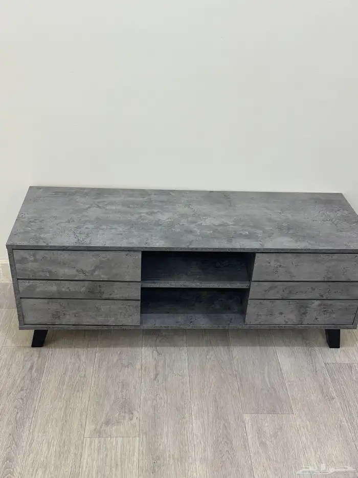 طاولة تلفزيون 0