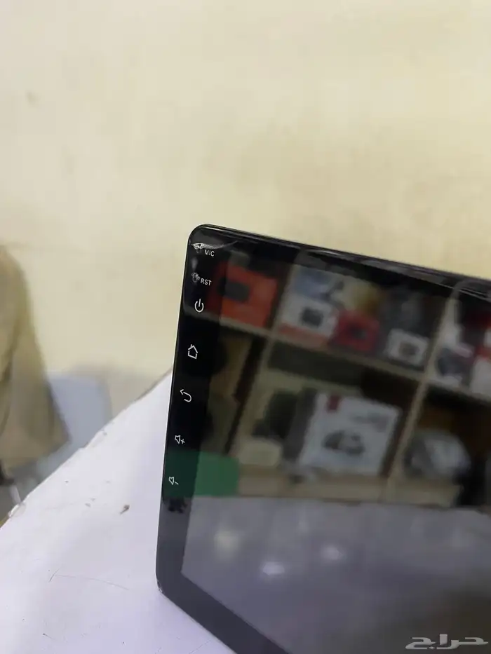 شاشة للبيع نظيفة 2