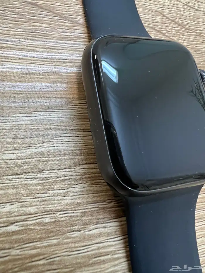 ساعة أبل الاصدار الخامس 44 - حالة ممتازة 5