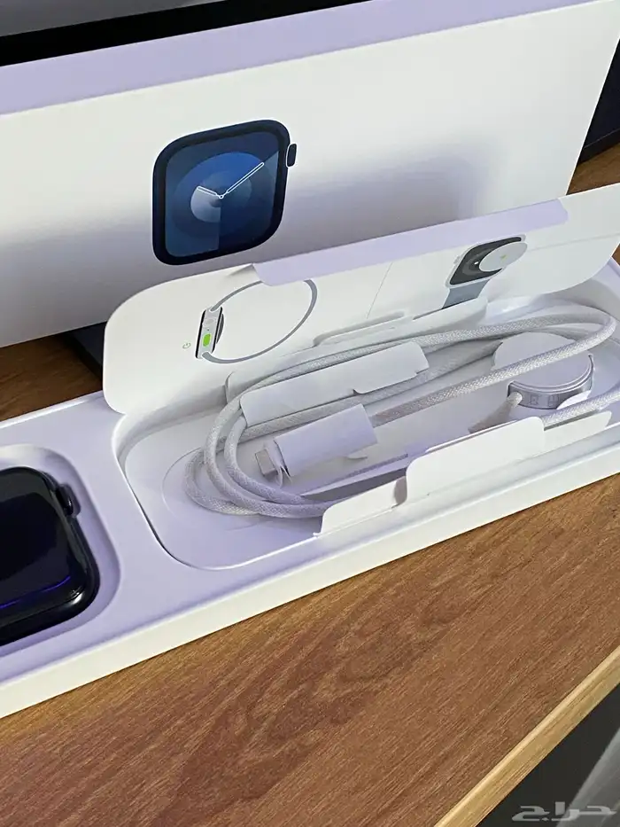للبيع ساعة أبل  Apple Watch For Sell 14