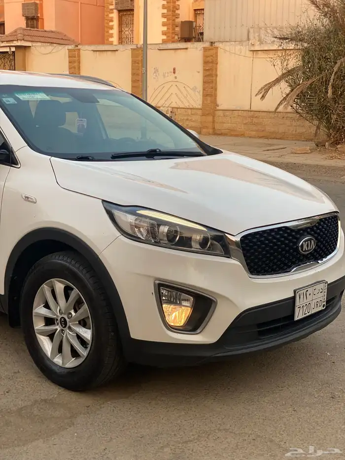 سورنتو 2017 نظيف جدا 6