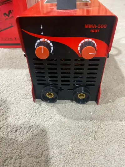 مكينة لحام جديده بكرتونها حجم صغير قوة 500 عرض 250 ريال index