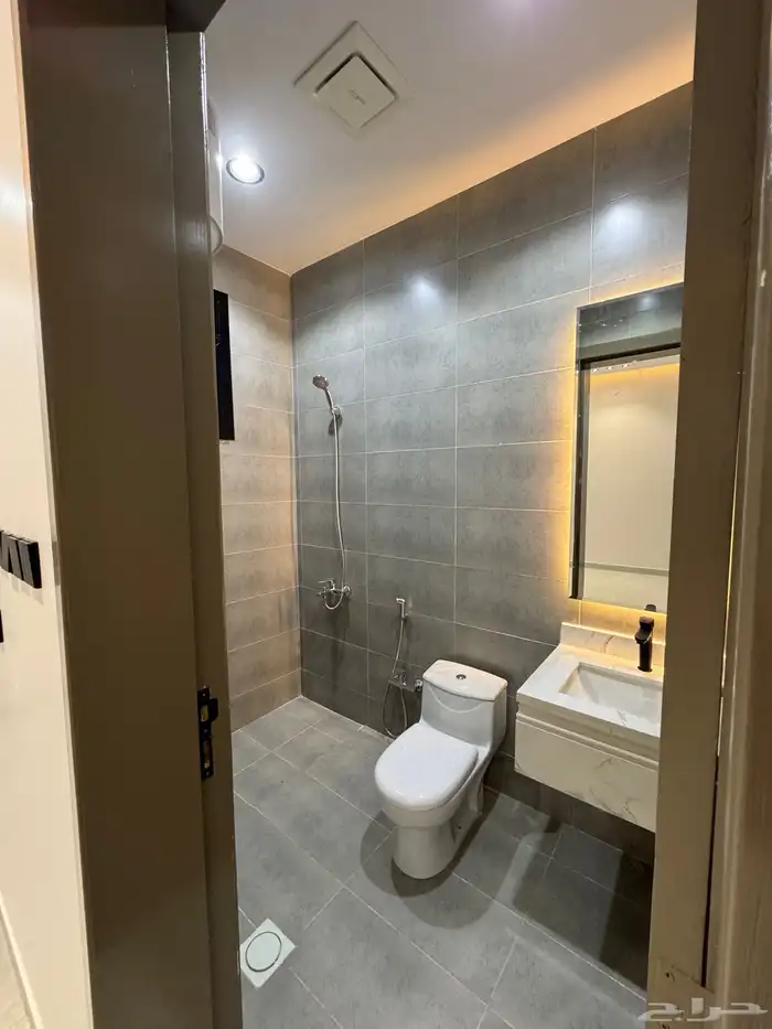 للبيع شقق تمليك أرضي 6غرف بمدخل سياره ب520 الف 11