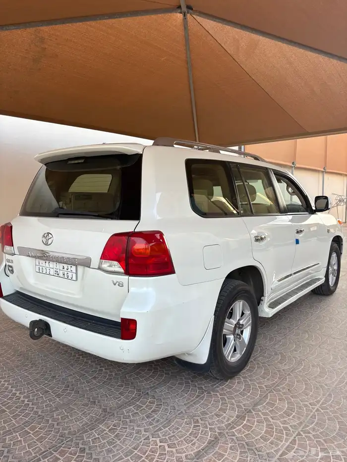 تويوتا لاند كروزر للبيع 1