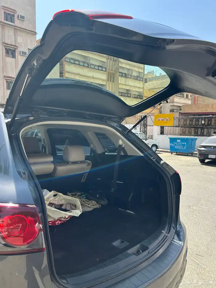 جيب مازدا عائليه فل كامل 1