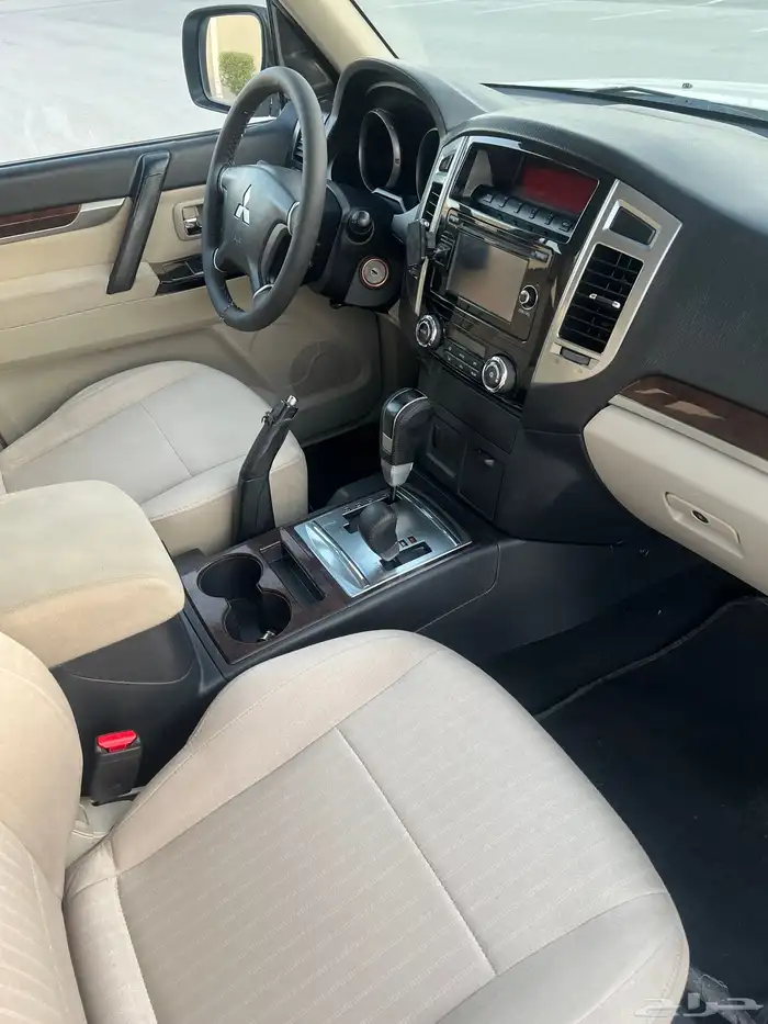 ميتسوبيشي باجيرو 2016 17