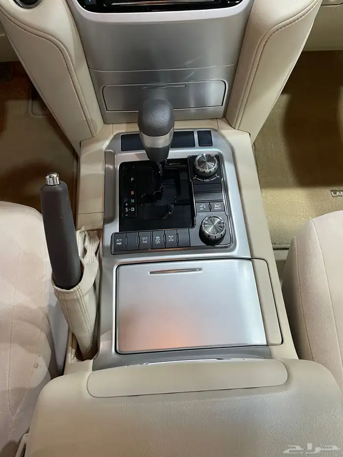 للبيع جيب جي اكس ار 2019 تورينق فل كامل عبداللطيف عداد 41 22