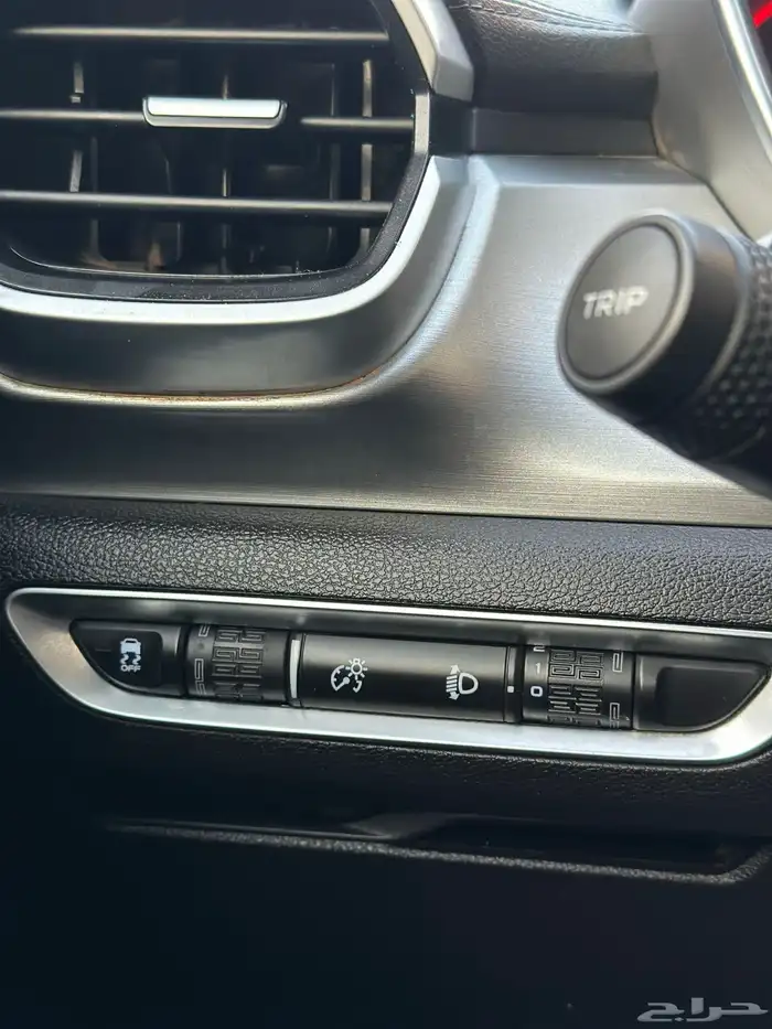 جيلي كولراي 2023 9