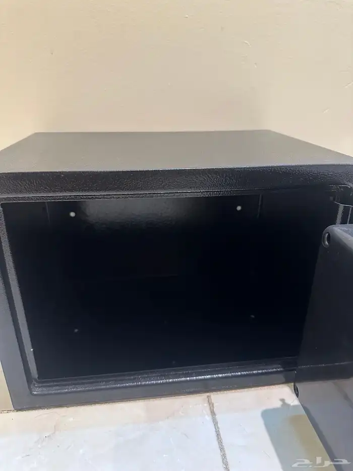 خزنه حديديه إلكترونيه جديده 1