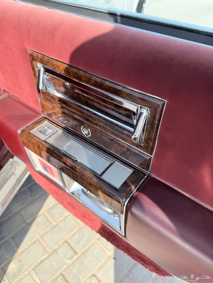 كاديلاك كلاسيك 1990 16