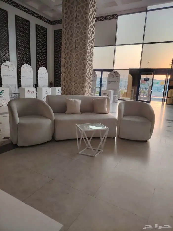 كنب كنب فخم للإيجار 34