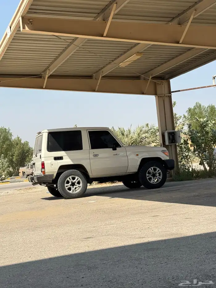 جيب ربع بوليسي ملكزز 1