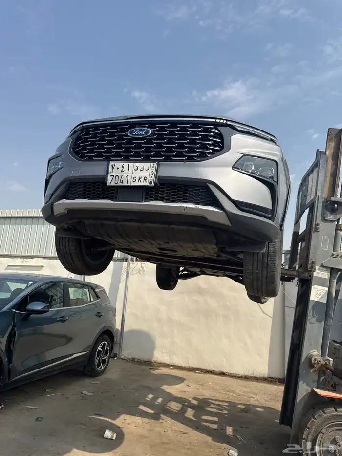 سيارات مصدومه 13