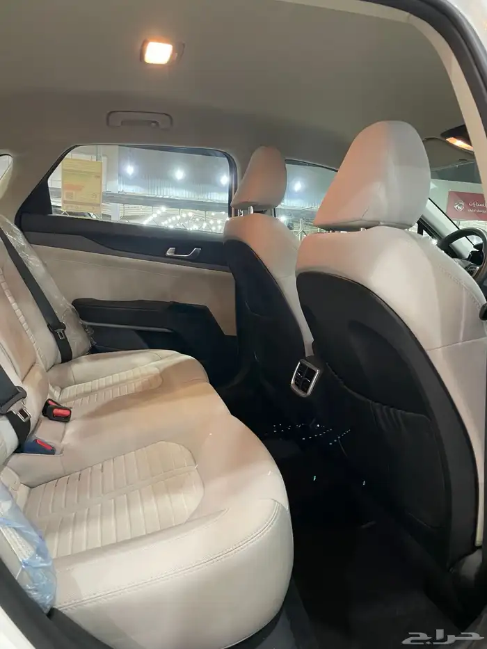 كيا كي 5 موديل 2023 ستاندر 13