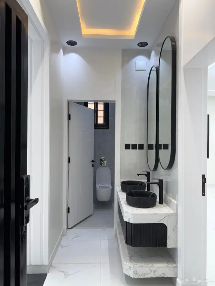 للبيع بحي الضيافة شقق أرضي وعلوي بسطح موقع كامل الخدمات 28