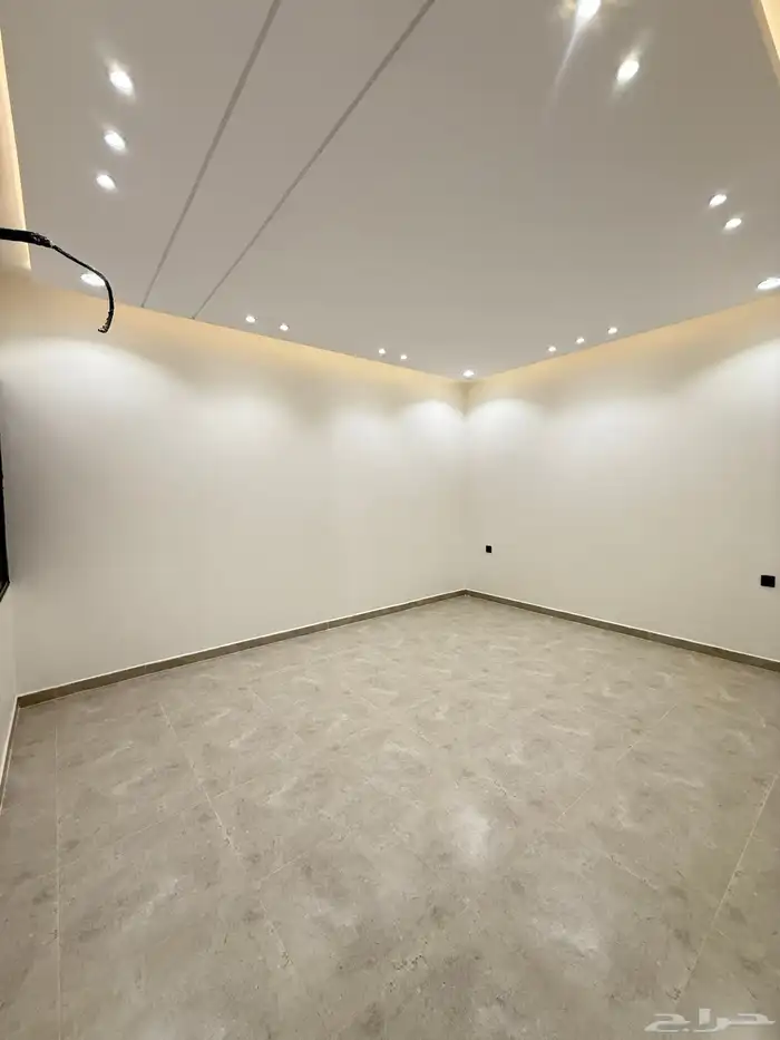 للبيع شقق علويه6غرف بأسطح خاصه ومصعد جاهز بسعر530الف 20