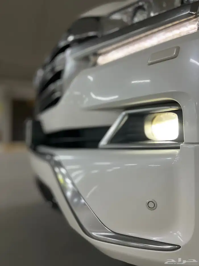 تويوتا لاندكروزر GXR 2017 مالك اول 24