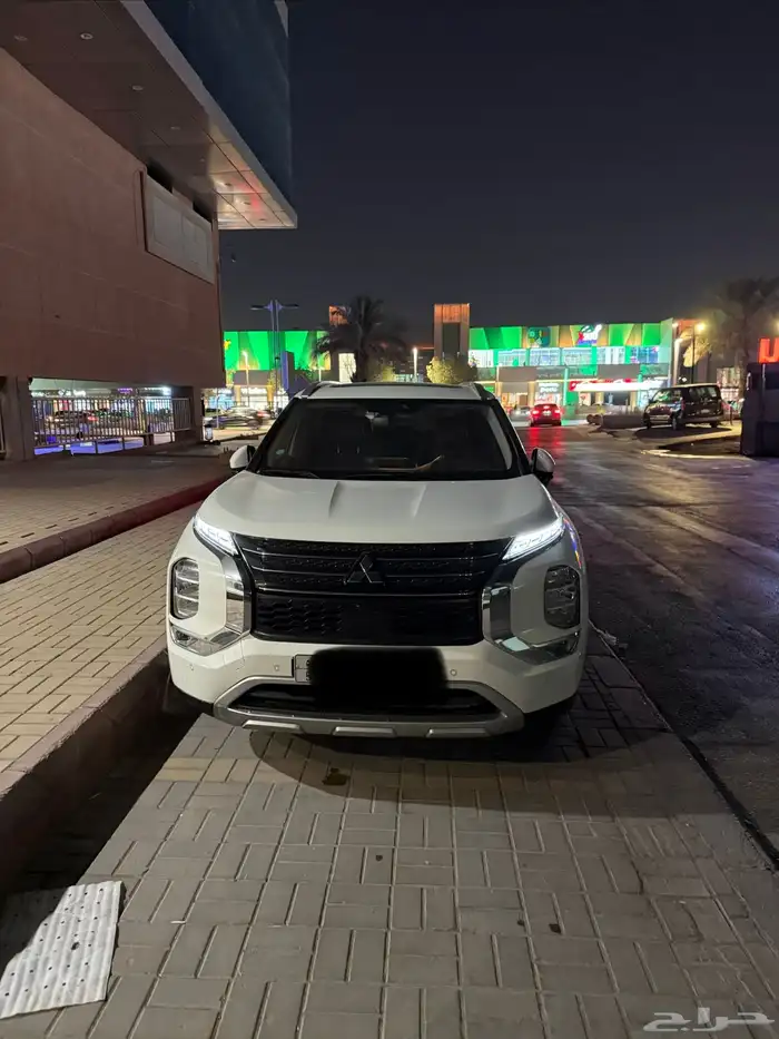 متسوبيشي اوتلاندر 1