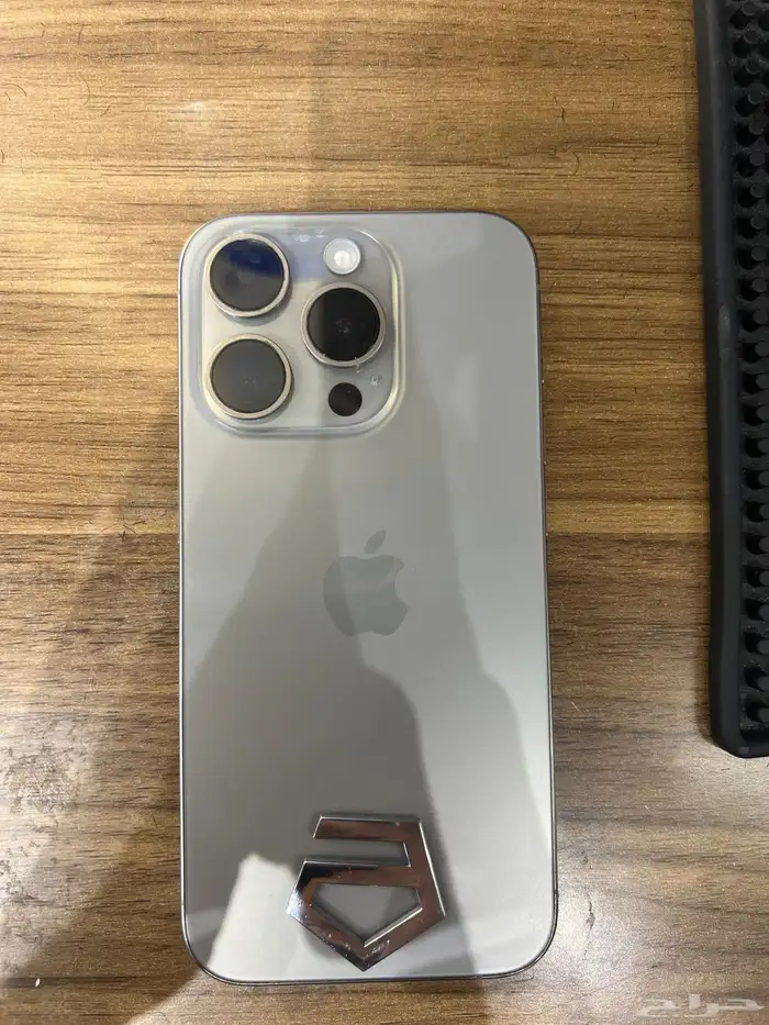 ايفون15برو تيتانيوم 0