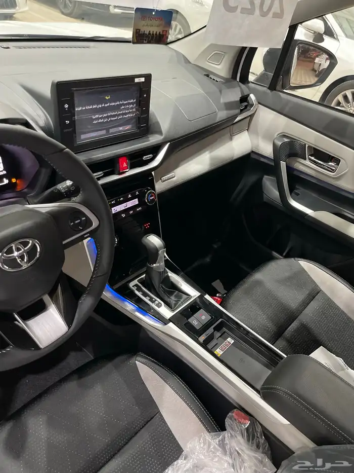 تويوتا فيلوز GLX سعودي 2025 كاش واقساط 10