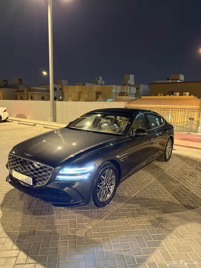 جينسس G80 2025 2