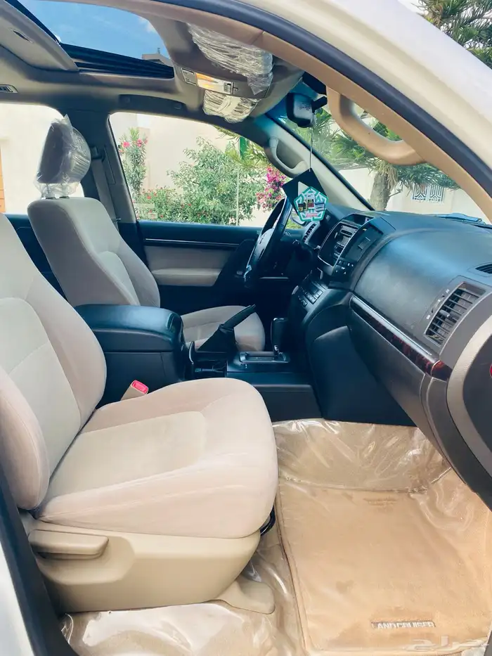 جيب مخزن وكاله اخو الجديد العداد142 فل كامل6 سلندر 26