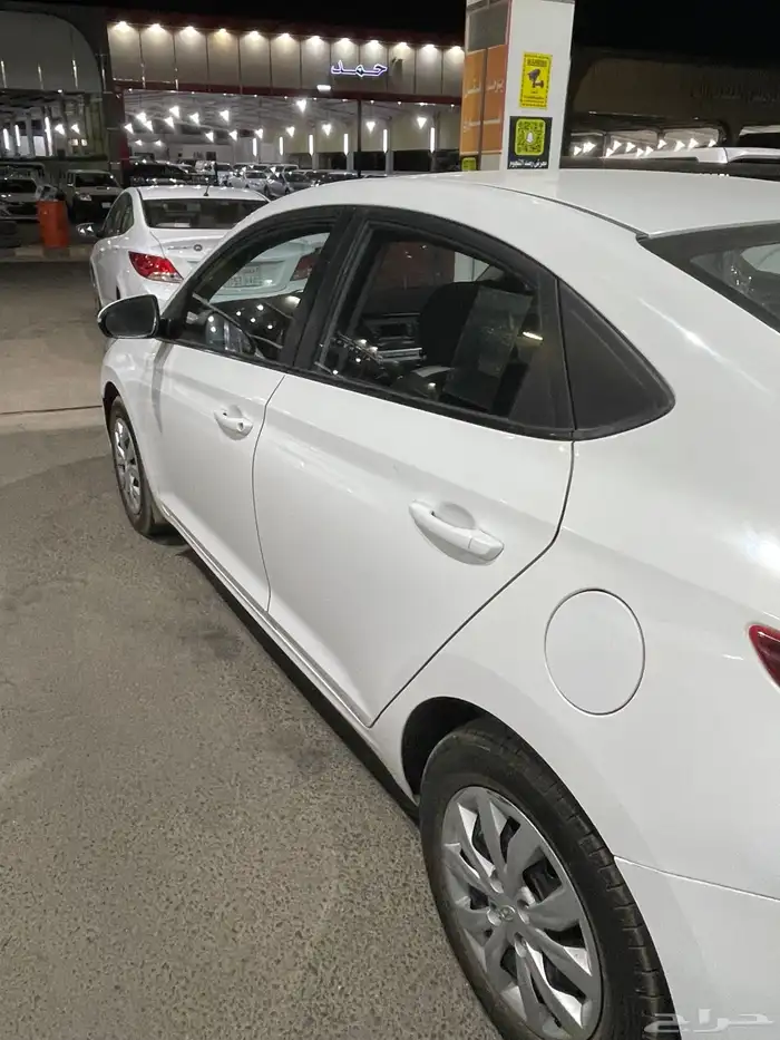 للبيع اكسنت 2019 3