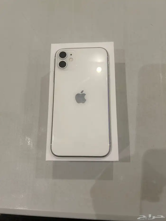 ايفون 11 أبيض 128 قيقا 0