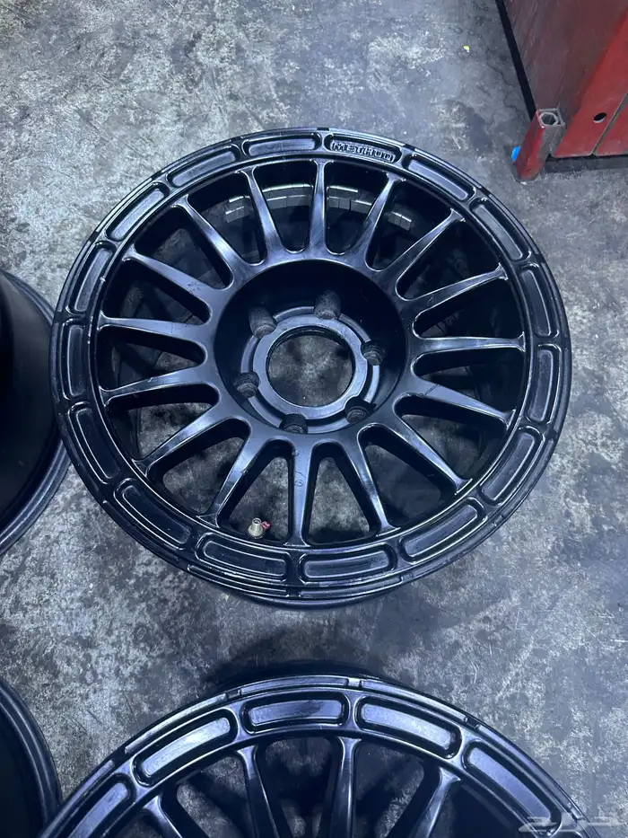 جنوط ميثود 6 مسمار اصلي مقاس 17 3