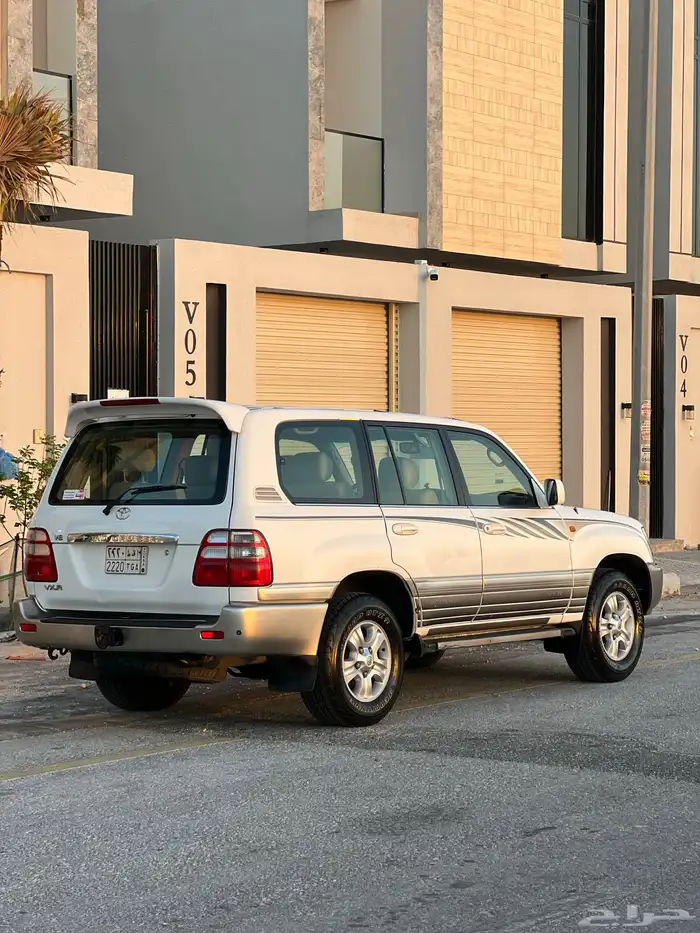 لاندكلوزر VX.R 2003 نضيف 9