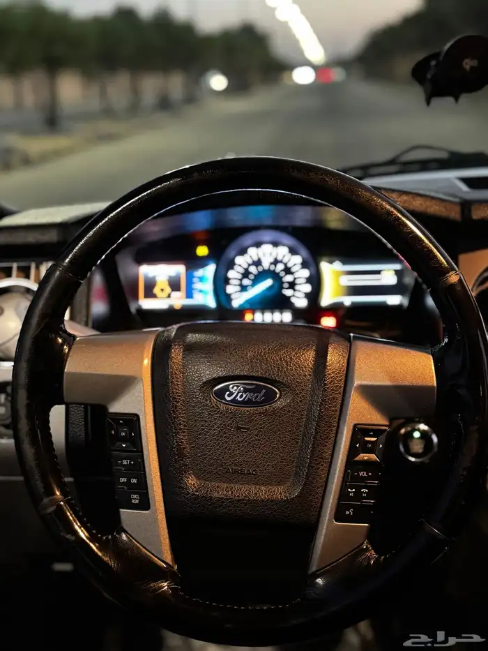 فورد اكسبيدشن 2015 28