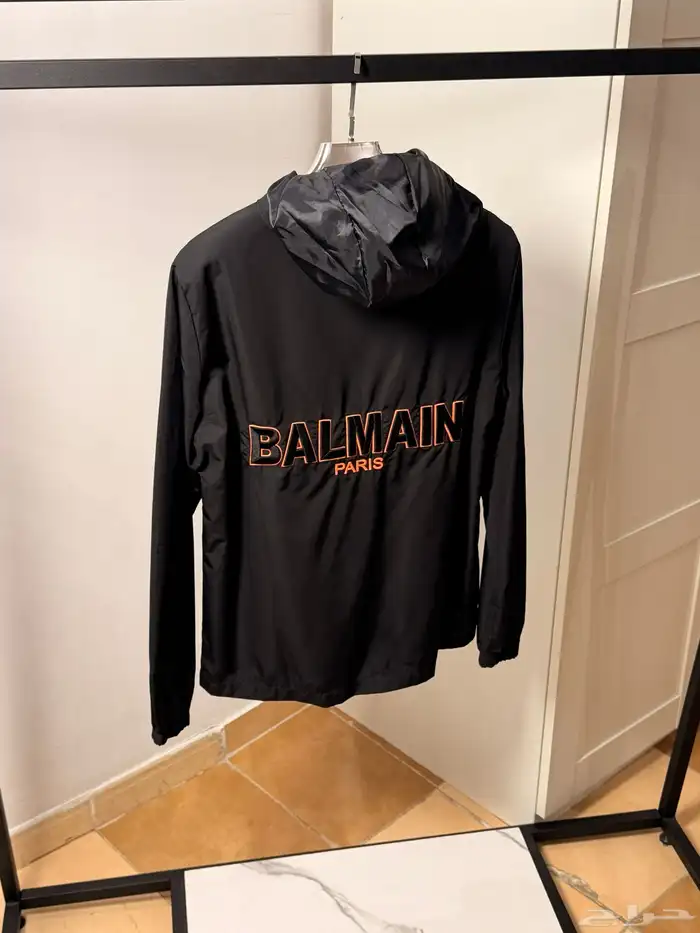 أفخم جاكيتات من أرقى الماركات العالمية 17